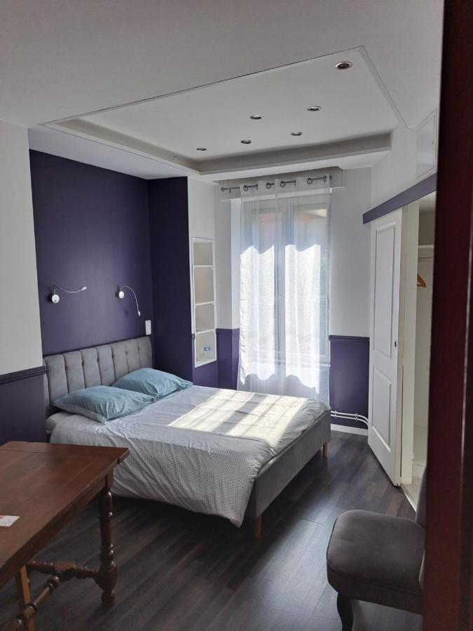 L'Appartement - Chambre Avec Salle De Bains Et Wc Dans Une Galerie D'Art Montbéliard Exteriér fotografie